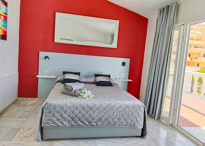 빌라 Detached Panoramic Sea View Close To Siam Park, With Private Swimming Pool 아데제